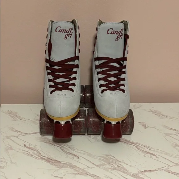 Candi Girl Carlin Quad Roller Skates - Picture 4 of 6